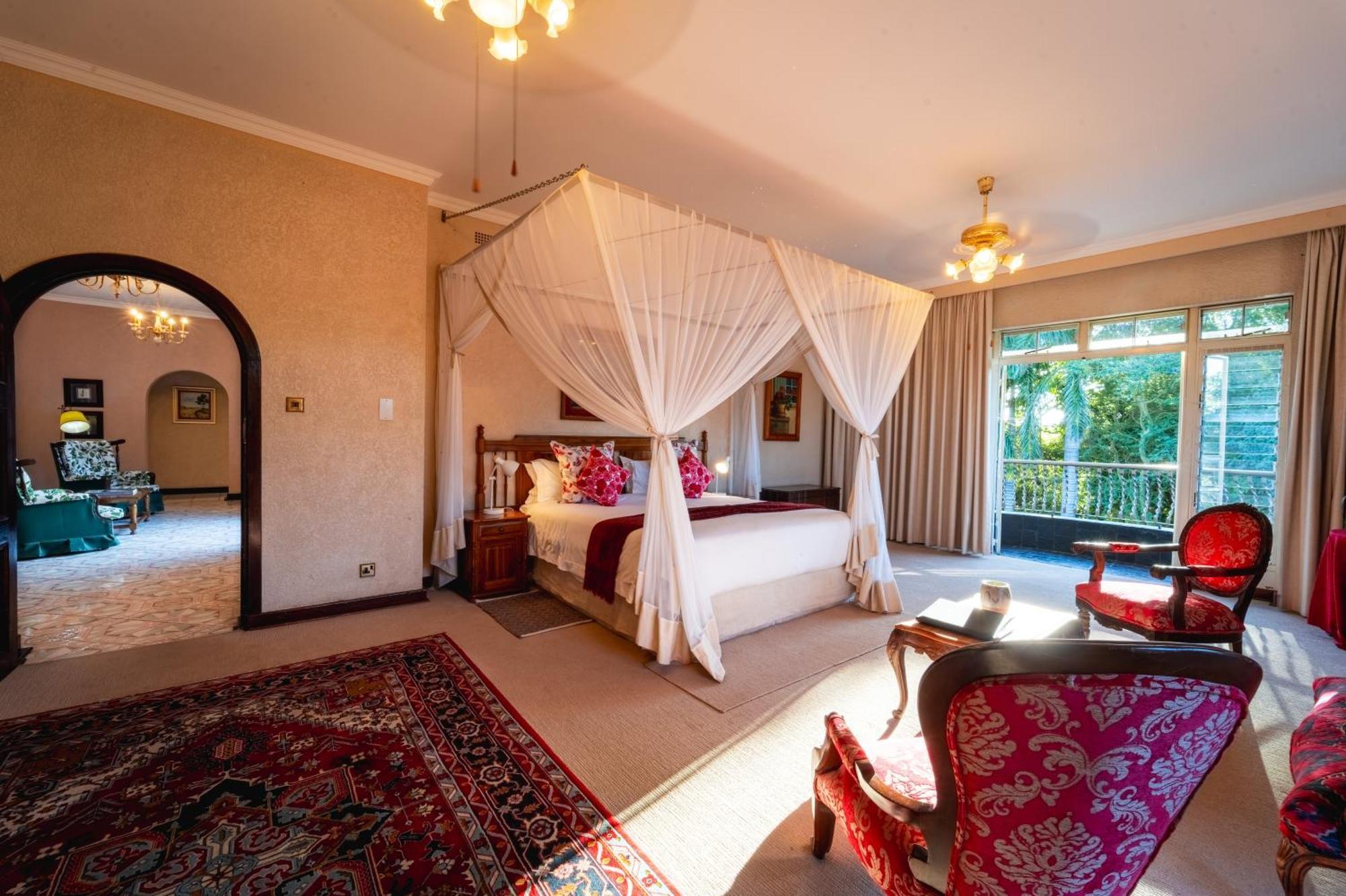 The Victorian Manor Bed & Breakfast Victoria Falls Ngoại thất bức ảnh