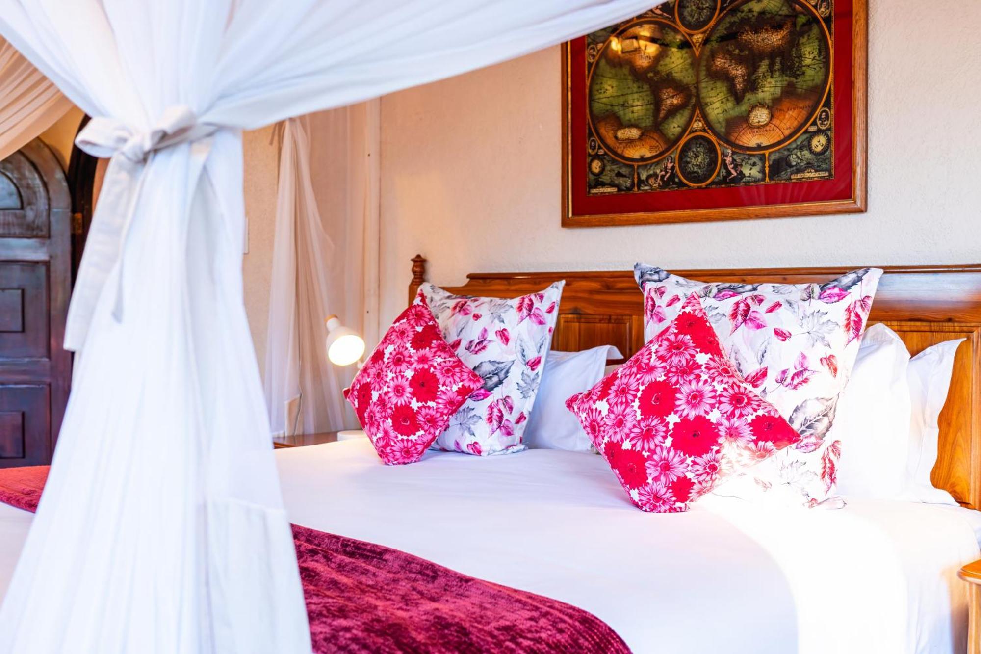 The Victorian Manor Bed & Breakfast Victoria Falls Ngoại thất bức ảnh
